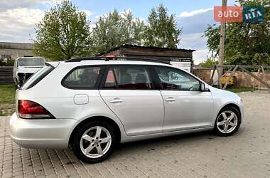 Универсал Volkswagen Golf 2011 в 