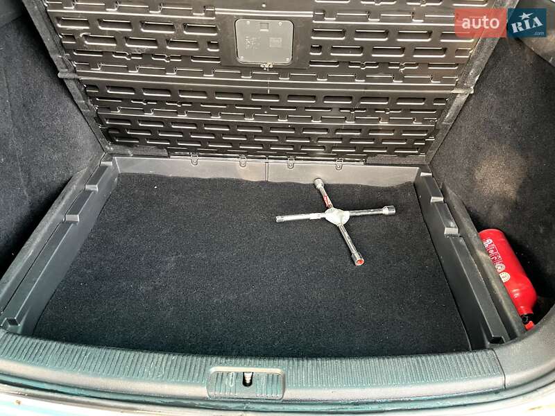 Універсал Volkswagen Golf 2011 в Березному