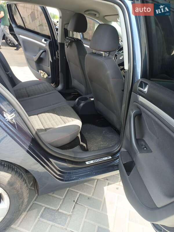 Хэтчбек Volkswagen Golf 2006 в Полтаве фото 2 Хэтчбек Volkswagen Golf 2006 в Полтаве