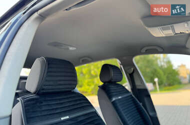 Хэтчбек Volkswagen Golf 2005 в 