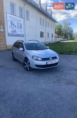 Універсал Volkswagen Golf 2010 в Мукачевому