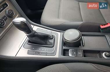 Универсал Volkswagen Golf 2015 в 