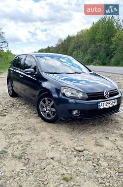 Хетчбек Volkswagen Golf 2009 в Надвірній