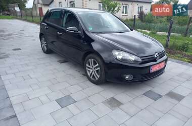 Хетчбек Volkswagen Golf 2009 в Луцьку