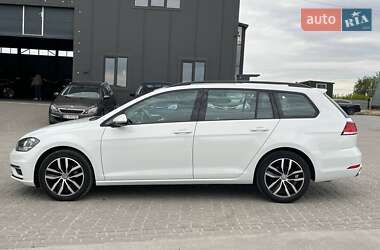 Универсал Volkswagen Golf 2020 в 