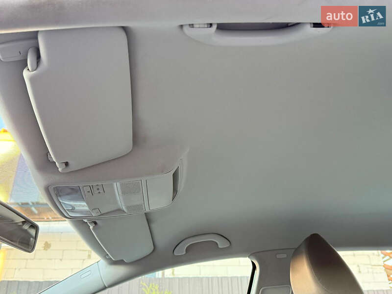 Хетчбек Volkswagen Golf 2010 в Вінниці