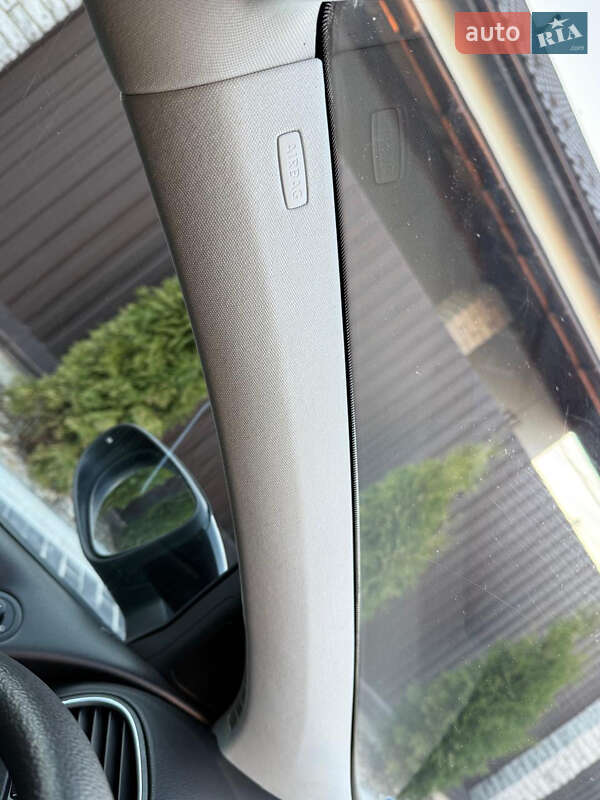 Хетчбек Volkswagen Golf 2010 в Вінниці