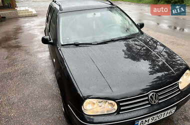 Універсал Volkswagen Golf 2003 в 