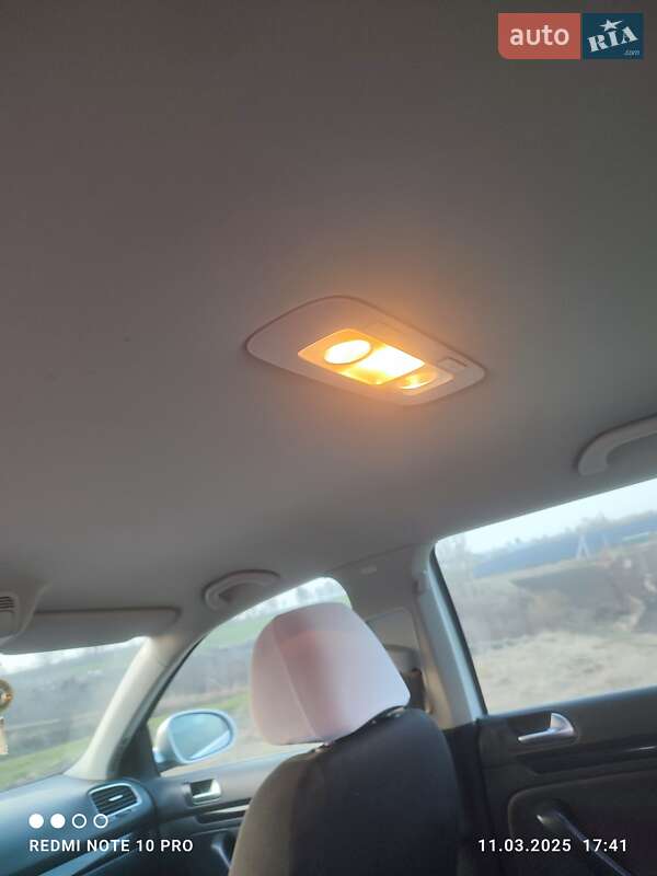 Універсал Volkswagen Golf 2010 в Новоархангельську