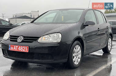 Хэтчбек Volkswagen Golf 2008 в Житомире
