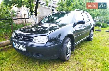 Універсал Volkswagen Golf 2000 в Самборі