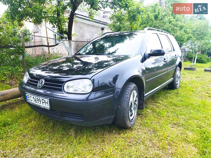 Універсал Volkswagen Golf 2000 в 