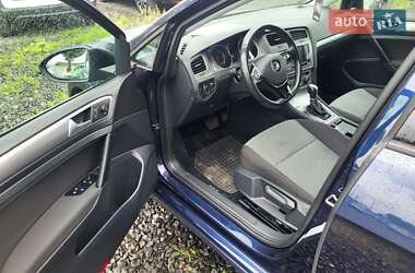 Универсал Volkswagen Golf 2016 в 
