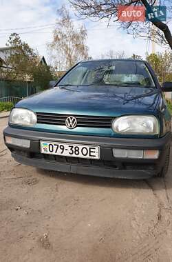 Хэтчбек Volkswagen Golf 1994 в Одессе