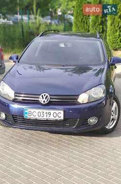 Универсал Volkswagen Golf 2010 в 