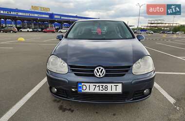 Хэтчбек Volkswagen Golf 2006 в Киеве