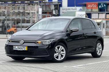 Хэтчбек Volkswagen Golf 2020 в 