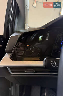 Хэтчбек Volkswagen Golf 2020 в 