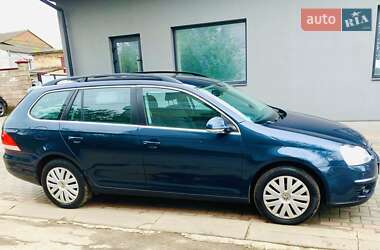 Універсал Volkswagen Golf 2009 в 