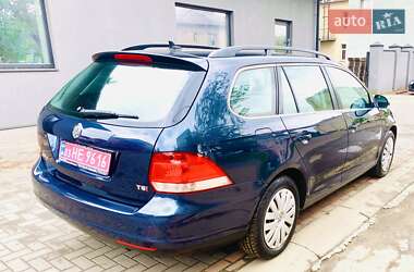 Універсал Volkswagen Golf 2009 в 