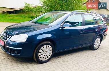 Універсал Volkswagen Golf 2009 в 