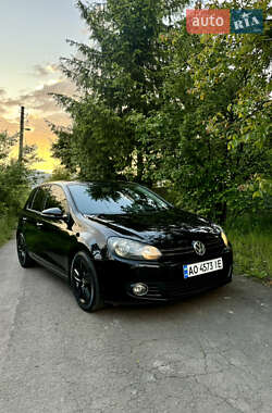 Хэтчбек Volkswagen Golf 2008 в Мукачево