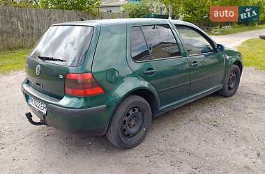 Хэтчбек Volkswagen Golf 1998 в 