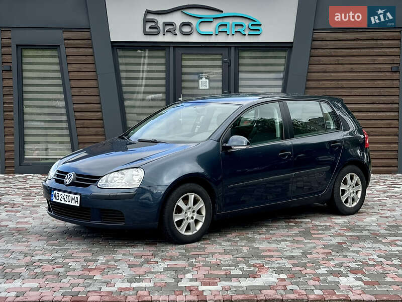 Volkswagen Golf 2004