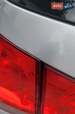 Хэтчбек Volkswagen Golf 2011 в 