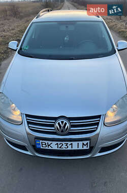 Универсал Volkswagen Golf 2008 в 