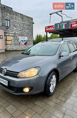Универсал Volkswagen Golf 2011 в 