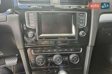 Универсал Volkswagen Golf 2014 в 