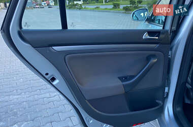 Универсал Volkswagen Golf 2008 в 