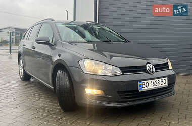 Універсал Volkswagen Golf 2014 в Тернополі