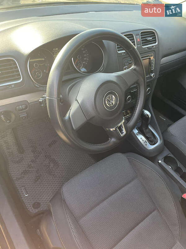 Хетчбек Volkswagen Golf 2012 в Черкасах фото 10 Хетчбек Volkswagen Golf 2012 в Черкасах