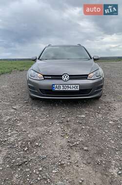 Универсал Volkswagen Golf 2015 в Погребище