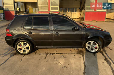 Хетчбек Volkswagen Golf 2003 в Синельниковому