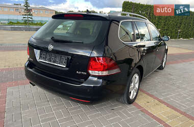 Універсал Volkswagen Golf 2011 в 