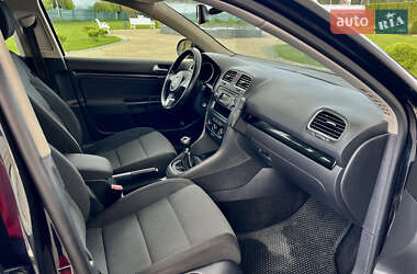 Універсал Volkswagen Golf 2011 в 