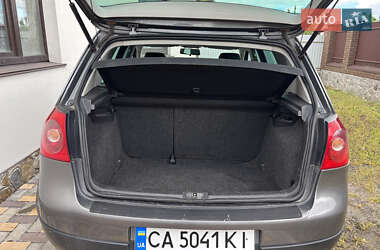 Хэтчбек Volkswagen Golf 2007 в 