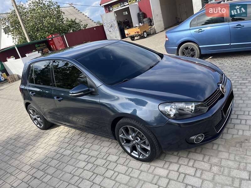 Хэтчбек Volkswagen Golf 2013 в Одессе
