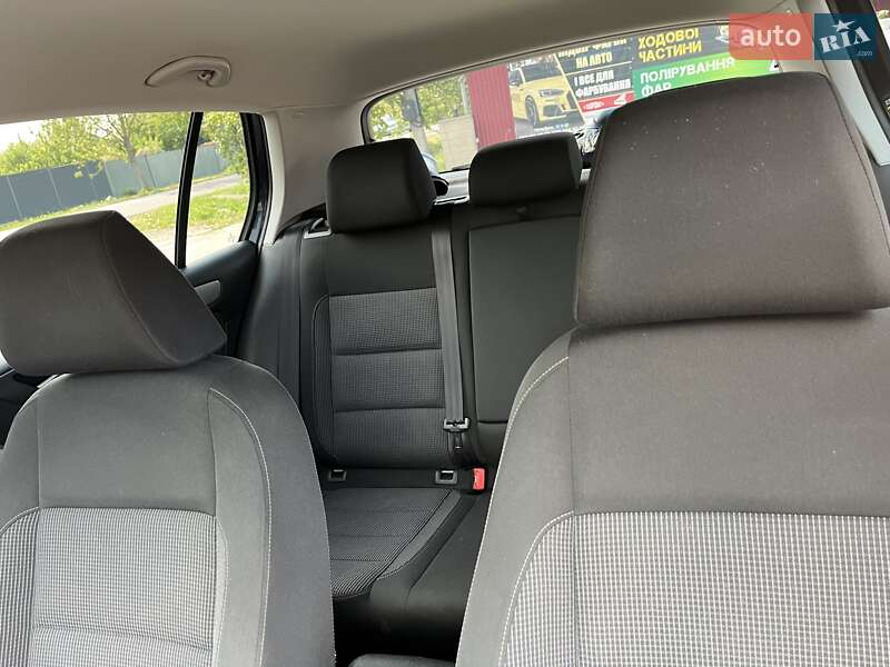Хэтчбек Volkswagen Golf 2013 в Одессе