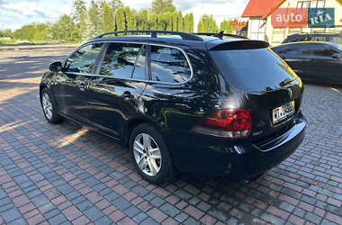 Універсал Volkswagen Golf 2009 в 