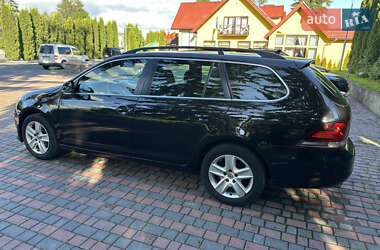 Універсал Volkswagen Golf 2009 в 