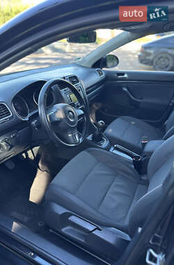 Універсал Volkswagen Golf 2009 в 