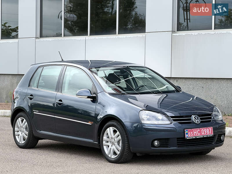 Хетчбек Volkswagen Golf 2009 в Білій Церкві