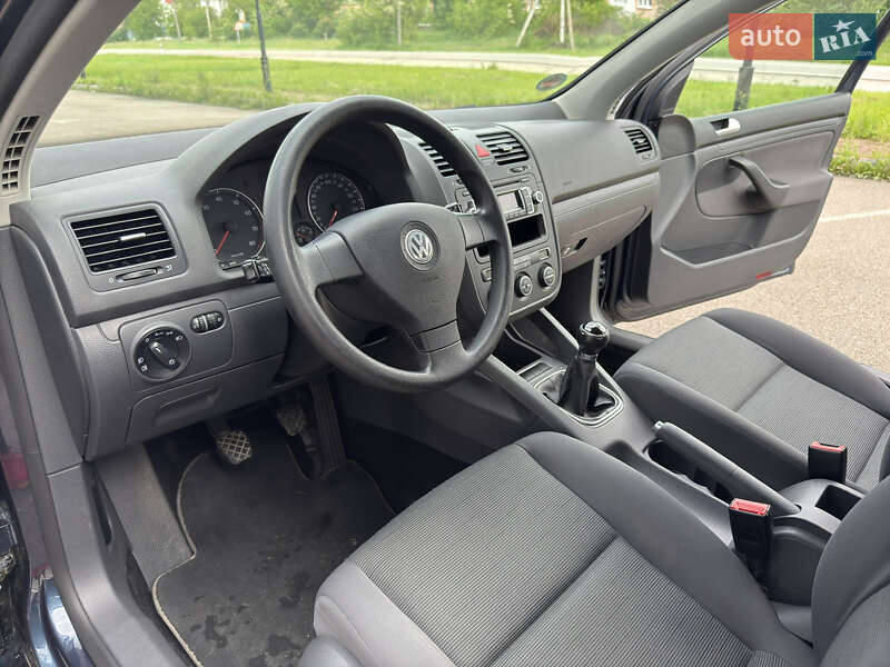 Хетчбек Volkswagen Golf 2009 в Білій Церкві