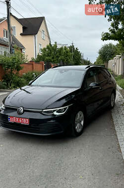Универсал Volkswagen Golf 2021 в 