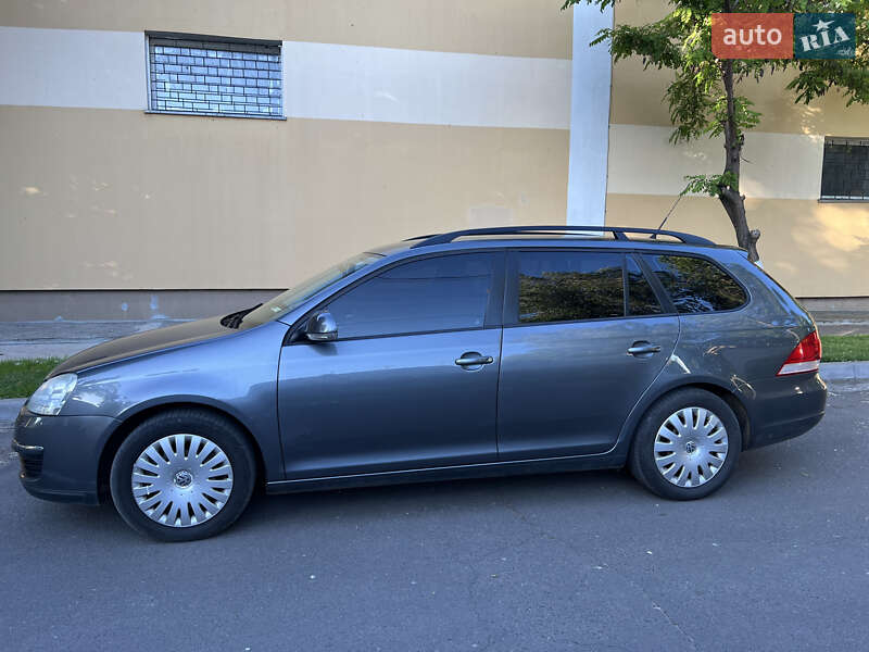 Універсал Volkswagen Golf 2008 в Білгороді-Дністровському