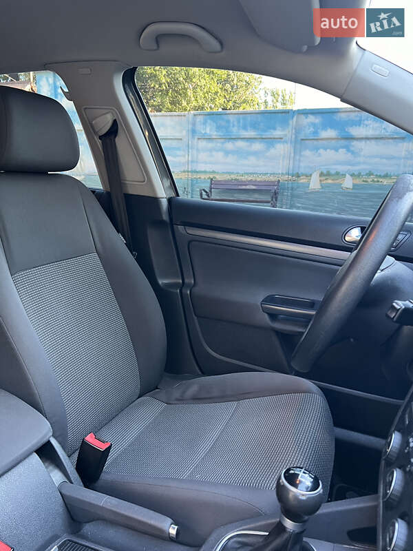 Універсал Volkswagen Golf 2008 в Білгороді-Дністровському